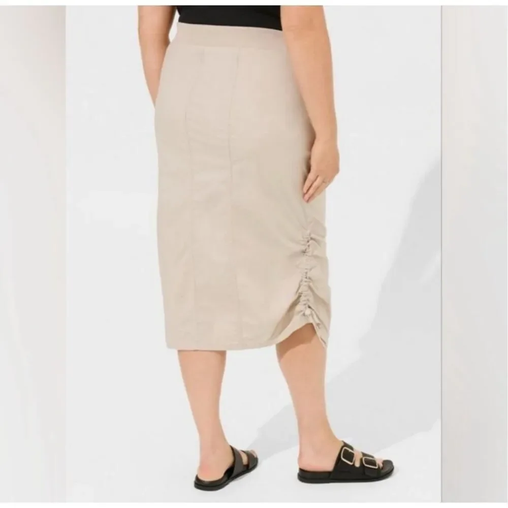 Torrid size 2 poplin midi cargo skirt bungie - NWT - Picture 2 of 7